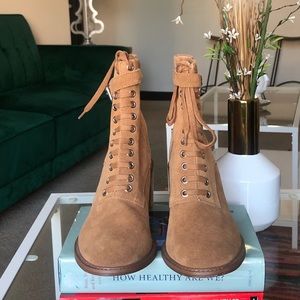 Urban Outfitters Tan Combat Boots!